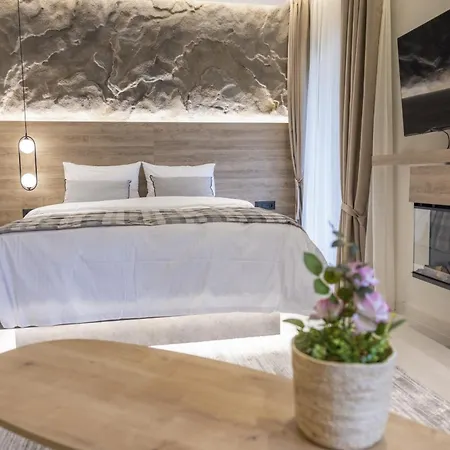 Polyzos Luxury Meteora #7 - Adults Friendly Daire *