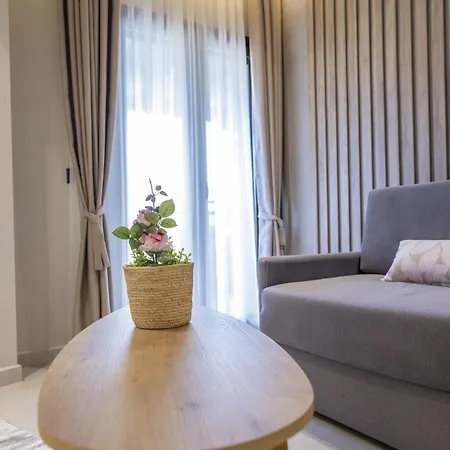 Polyzos Luxury Meteora #7 - Adults Friendly アパート *